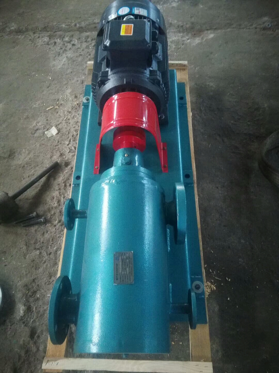 焊接保温三螺杆泵