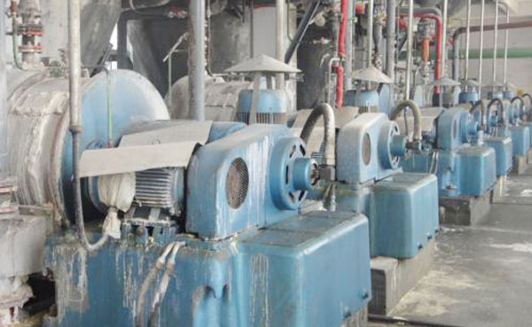 重庆江北机械HR500-N型离心机配套远东三螺杆泵案例