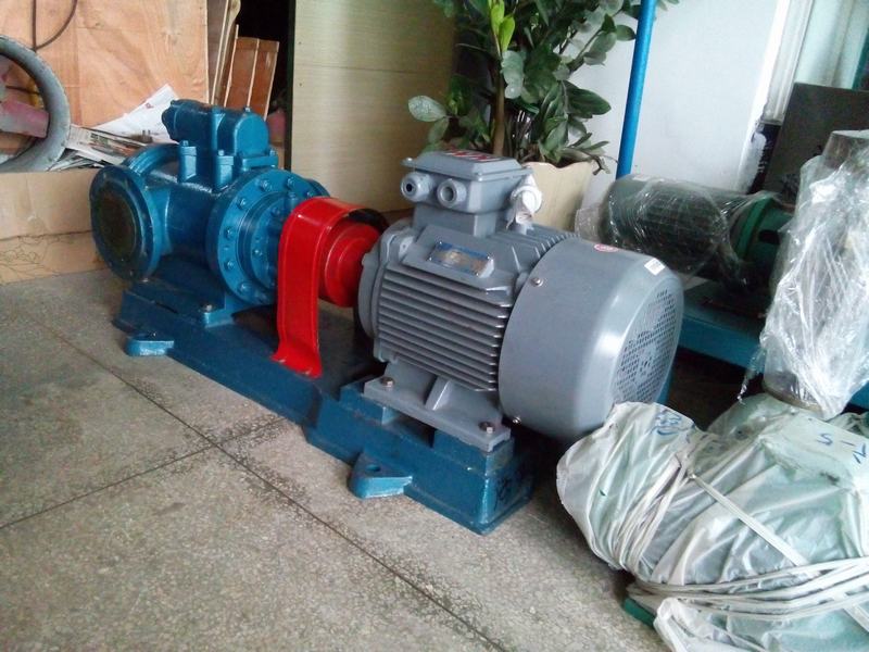 远东3GR100×2W21铜套螺杆泵用于输送重油，燃油