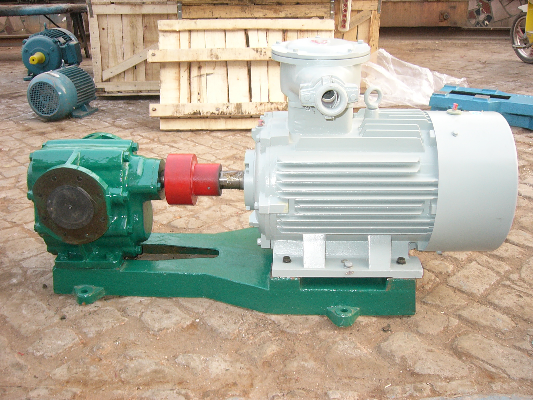 石油仓储巨头-泰山石化，采购一批淸罐渣油泵，远东如期交货