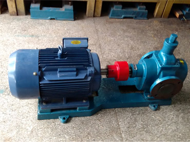 RCB-250,RCB-315,RCB-400人字形齿轮泵输送粘度值为32～460cst的工业润滑油、液压油、石油、原油、重油